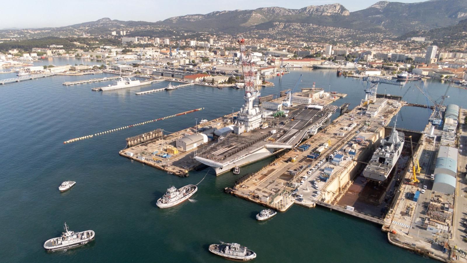 Toulon rade militaire - Formation Trading CAPFREE